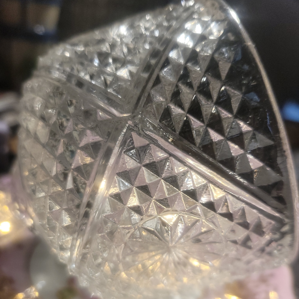cheese  glass lid  , maybe hobnail, - Picture 4 of 4